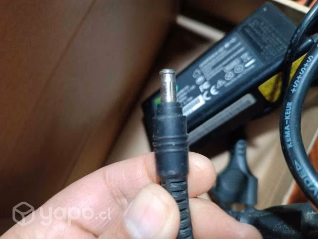 Cargador notebook acer 19v 3.16a