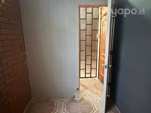 Casa 3 pisos 6 piezas 2 baños Arriedo