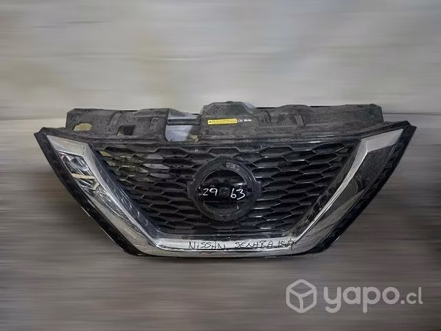 Mascara nissan sentra 2015 2019