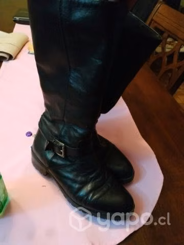 Zapatillas con plataforma y botas baratas