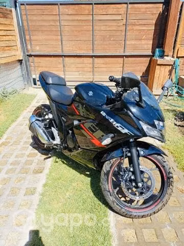 Moto gixxer 150