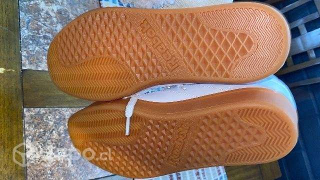 Zapatillas originales nuevas - Imagen 4