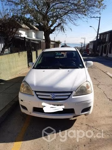 Suzuki aerio 2004