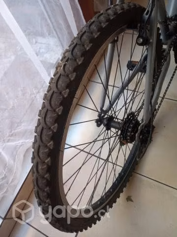 Bicleta MTB aro 26 semi nueva - Imagen 3