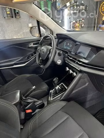 Vehículo changan cs15