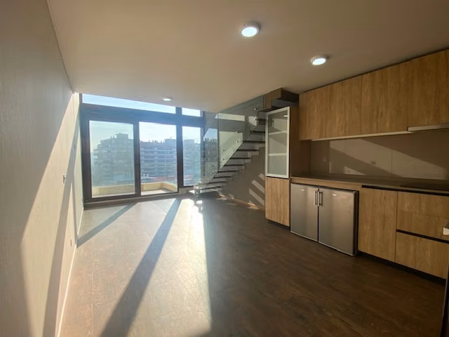 Arriendo Departamento Las Condes. Loft 1 dorm 2 baños