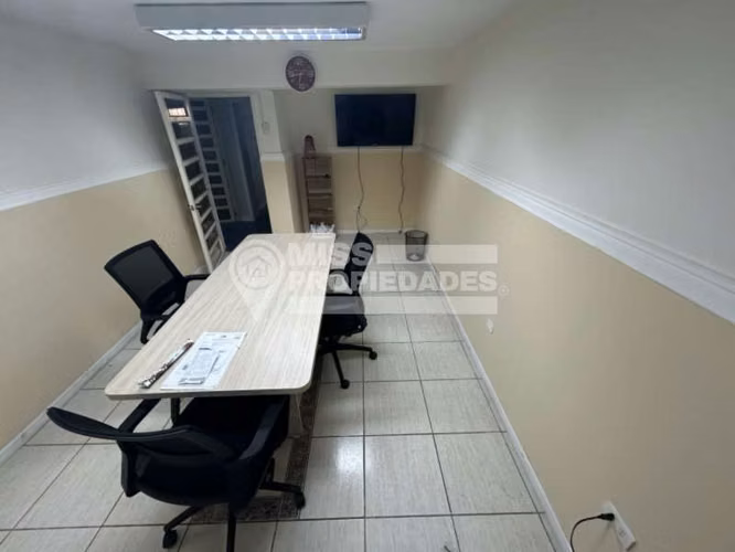 ARRIENDA OFICINA EN JORGE WASHINGTON
