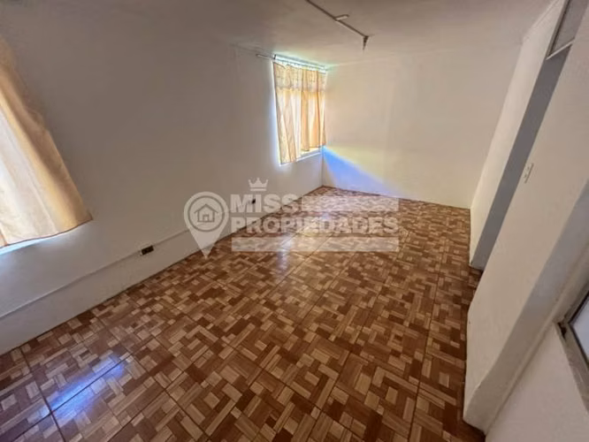 VENDE CASA - POBLACIÓN TROCADERO, ANTOFAGASTA