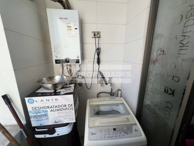 VENDE DEPARTAMENTO - CALLE CONDELL, SECTOR CENTRO