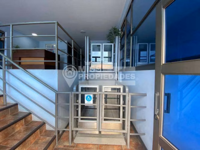VENDE OFICINA SECTOR CENTRO EDIFICIO MÁSTER