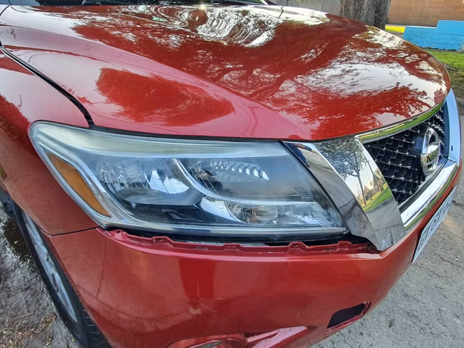 nissan pathfinder 2015