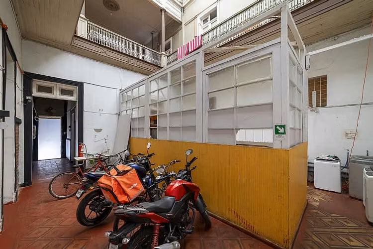 Local SE VENDE EDIFICIO DE 2 PISOS (CÓD. 336)