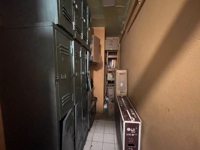 Local SE VENDE DERECHO DE LLAVE EN AV. VALPARAÍSO (CÓD. 269)
