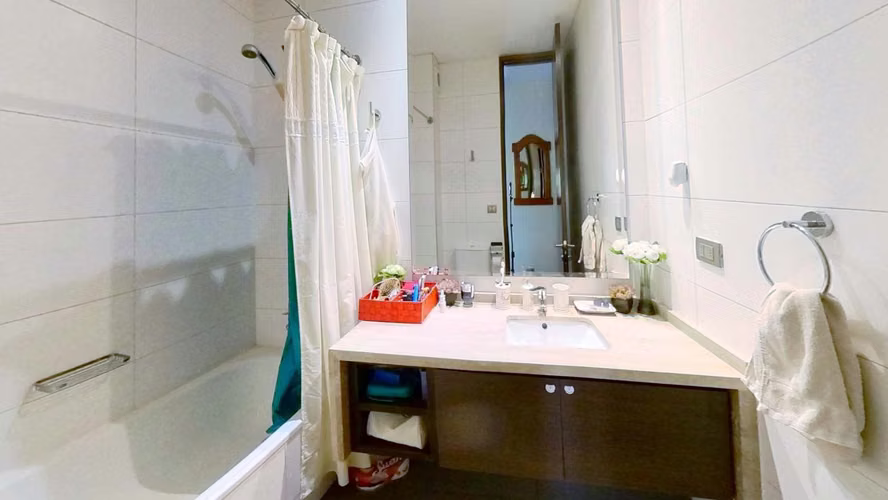 Departamento con gran patio privado (6260)