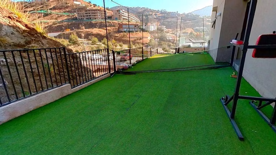 Departamento con gran patio privado (6260)