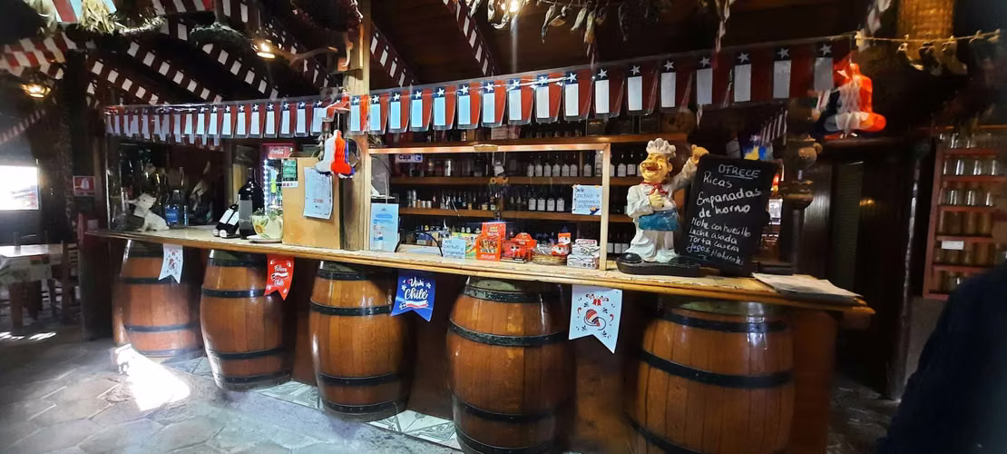 Restaurant en venta , parcela 5000mt2 (10734)