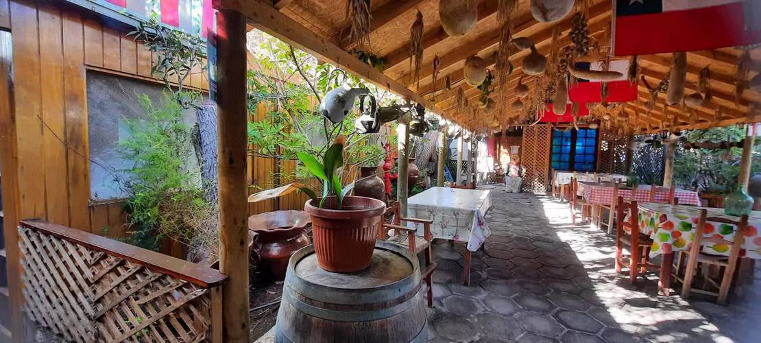 Restaurant en venta , parcela 5000mt2 (10734)