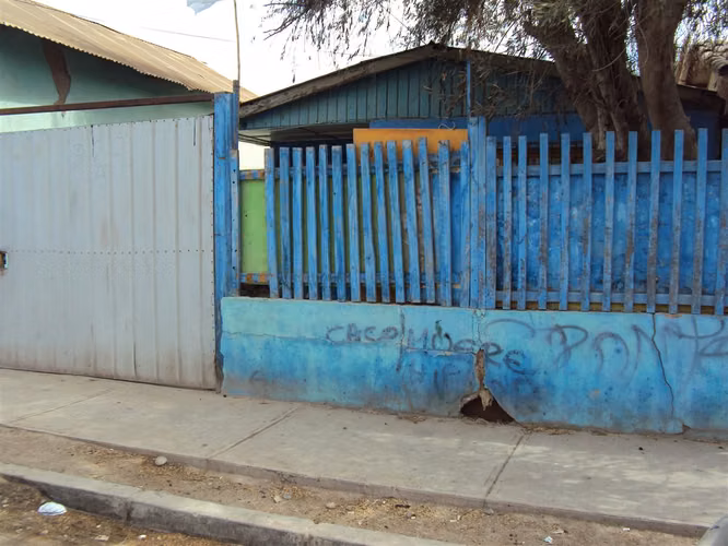 CASA Propiedad en sector centro, pasaje Salas. - Imagen 2