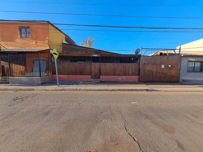 CASA Casa en venta en la Población Pedro León Gallo