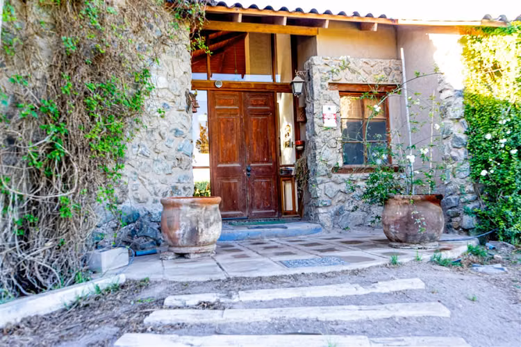 PARCELA Parcela con hermosa casa en venta en sector Chamonate