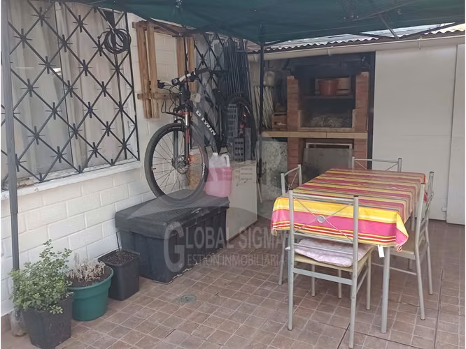 Casa Llongol, Pudahuel