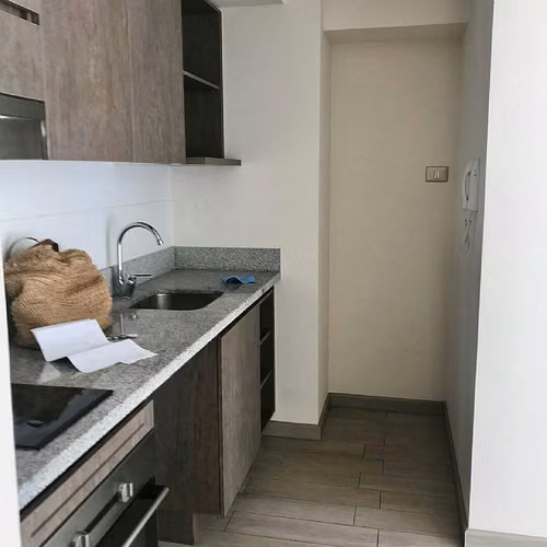Departamento DP 1D / LO OVALLE / AV. MARIA / LA CISTERNA