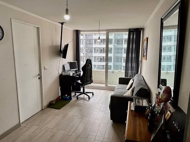 Departamento DP 1D / LO OVALLE / AV. MARIA / LA CISTERNA
