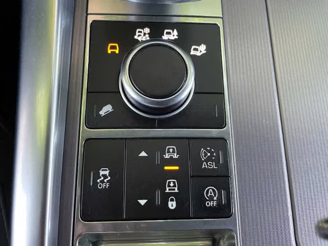 LAND ROVER RANGE ROVER SPORT HSE SDV6 DIESEL 2015