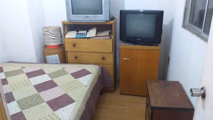 Se vende amplia casa 4 dormitorios 2 baños, San Bernardo