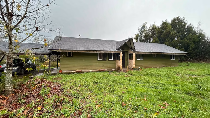 Se vende casa con parcela en sector La Rinconada a 25km de Valdivia