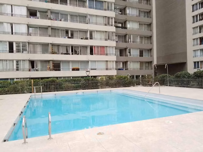 Departamento en Avenida Américo Vespucio