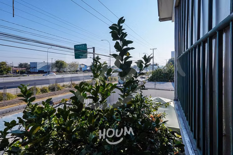 Casa en Avenida José Joaquín Prieto