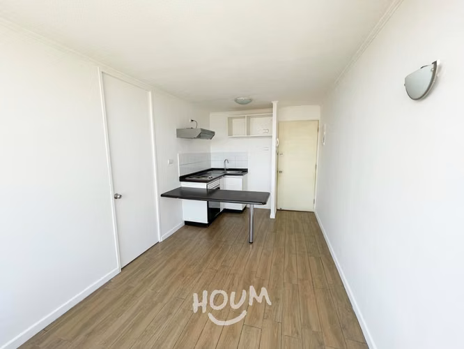 Departamento en Avenida María Rozas Velásquez