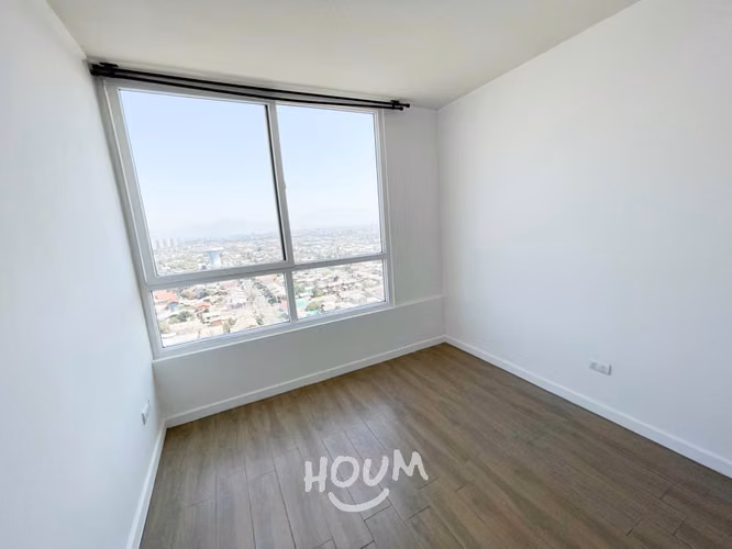 Departamento en Avenida María Rozas Velásquez