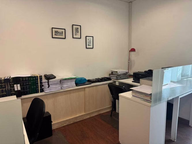A pasos de servicios básicos (41455)