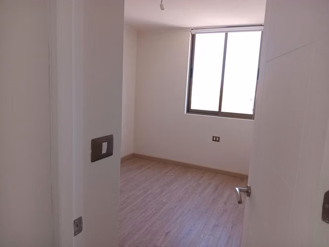 Av. Circunvalación 1 (1 Est /2 Bod) [2417-6]