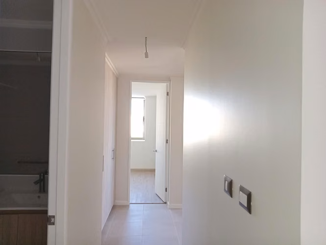 Av. Circunvalación 1 (1 Est /2 Bod) [2417-6]