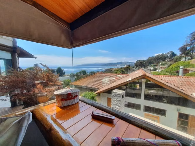 CASA EN EL FARITO, MAITENCILLO A PASOS DE LA PLAYA