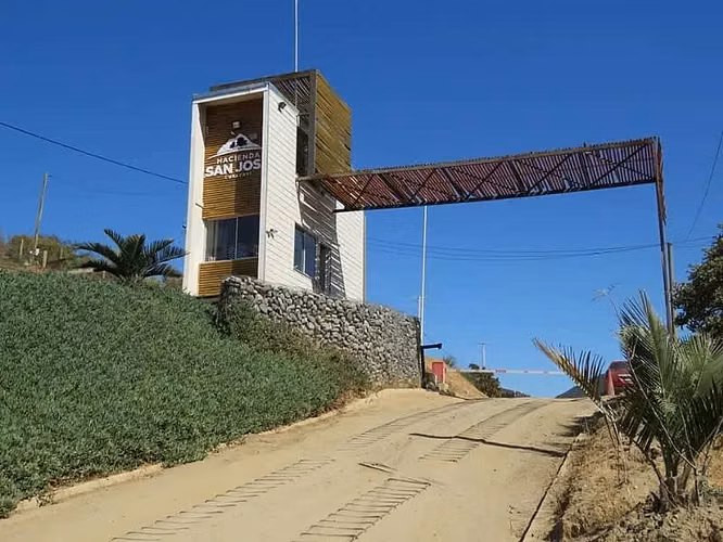 FUNDO SAN JOSE K.52 AUTOPISTA