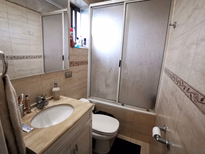 Venta Casa 4D/2B - San Joaquín