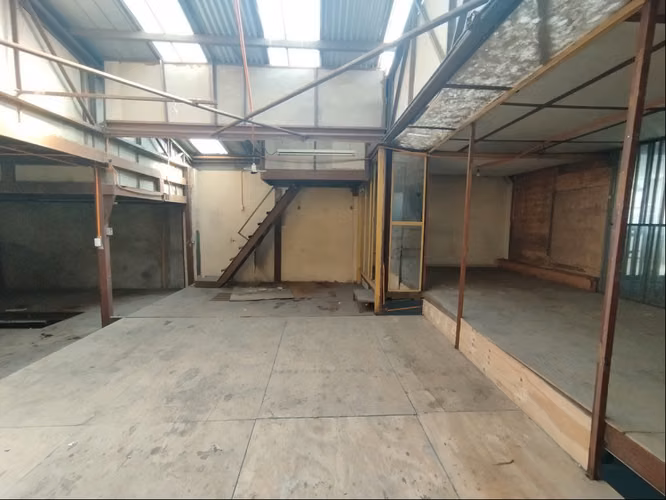 Venta Local Comercial 407 m2 - Santiago