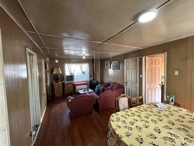 Vendo casa + cabaña en terreno de 260m2 a 8min. Del Centro