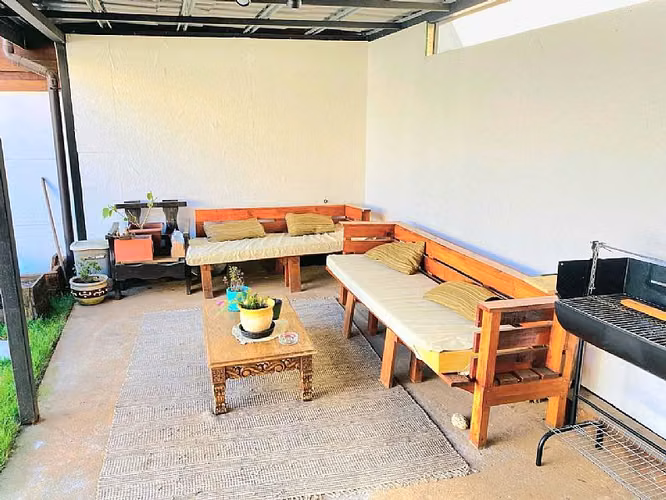 Arriendo casa amoblada ideal para empresas en Torr