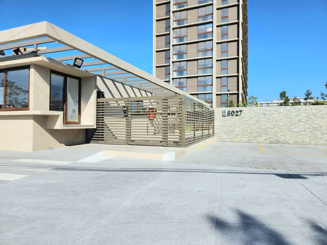 Av. Sta. Rosa 5027 (1 Est ) [2882-4]