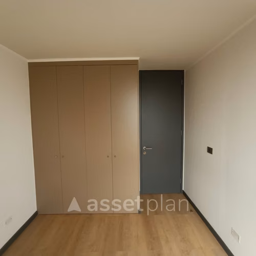 Av. Sta. Rosa 5027 (1 Est ) [2882-4]