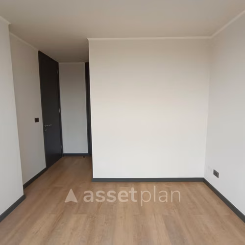 Av. Sta. Rosa 5027 (1 Est ) [2882-4]