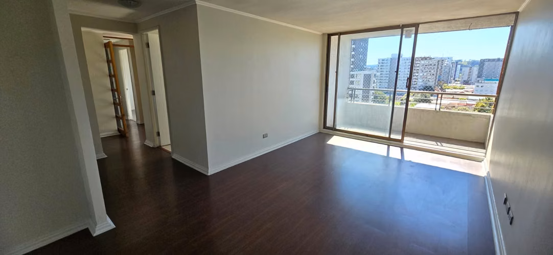 SE VENDE AMPLIO DEPARTAMENTO EN CONCEPCION - Imagen 6