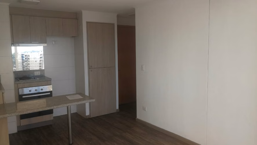 Precio Rebajado - Logia-Balcón-a 5 minutos de metro Mirador Ventanas Termo Panel