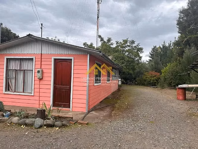 HERMOSA PARCELA CON 2 CASAS Y ARBOLES FRUTALES 2,24 Hectáreas
