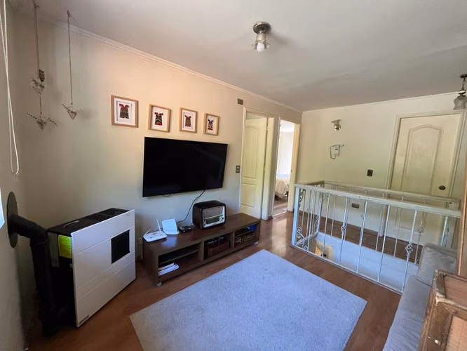 Excelente casa en Lomas de San Sebastian